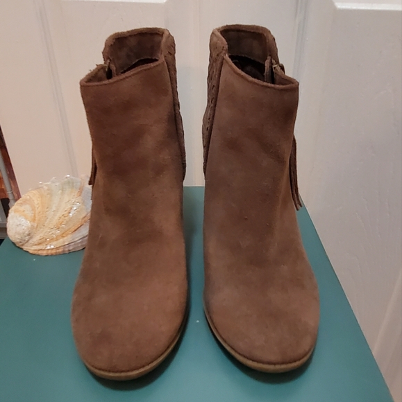 Sole Society So-Zada Tan Suede Bootie 8.5M - Picture 6 of 9
